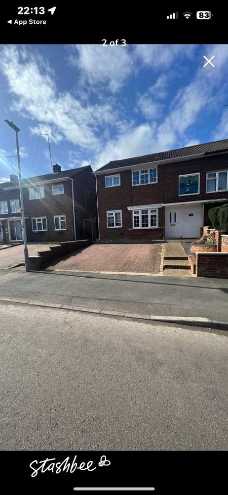 Parking Space to Rent in Luton, LU2