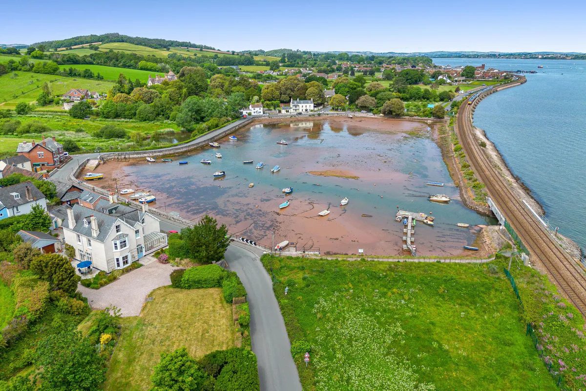 Grade II listed cottage, Devon EX6