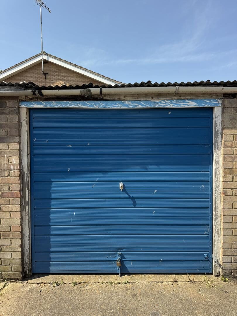 Garage at Woodmanhurst Road, Corringham, Stanford-Le-Hope