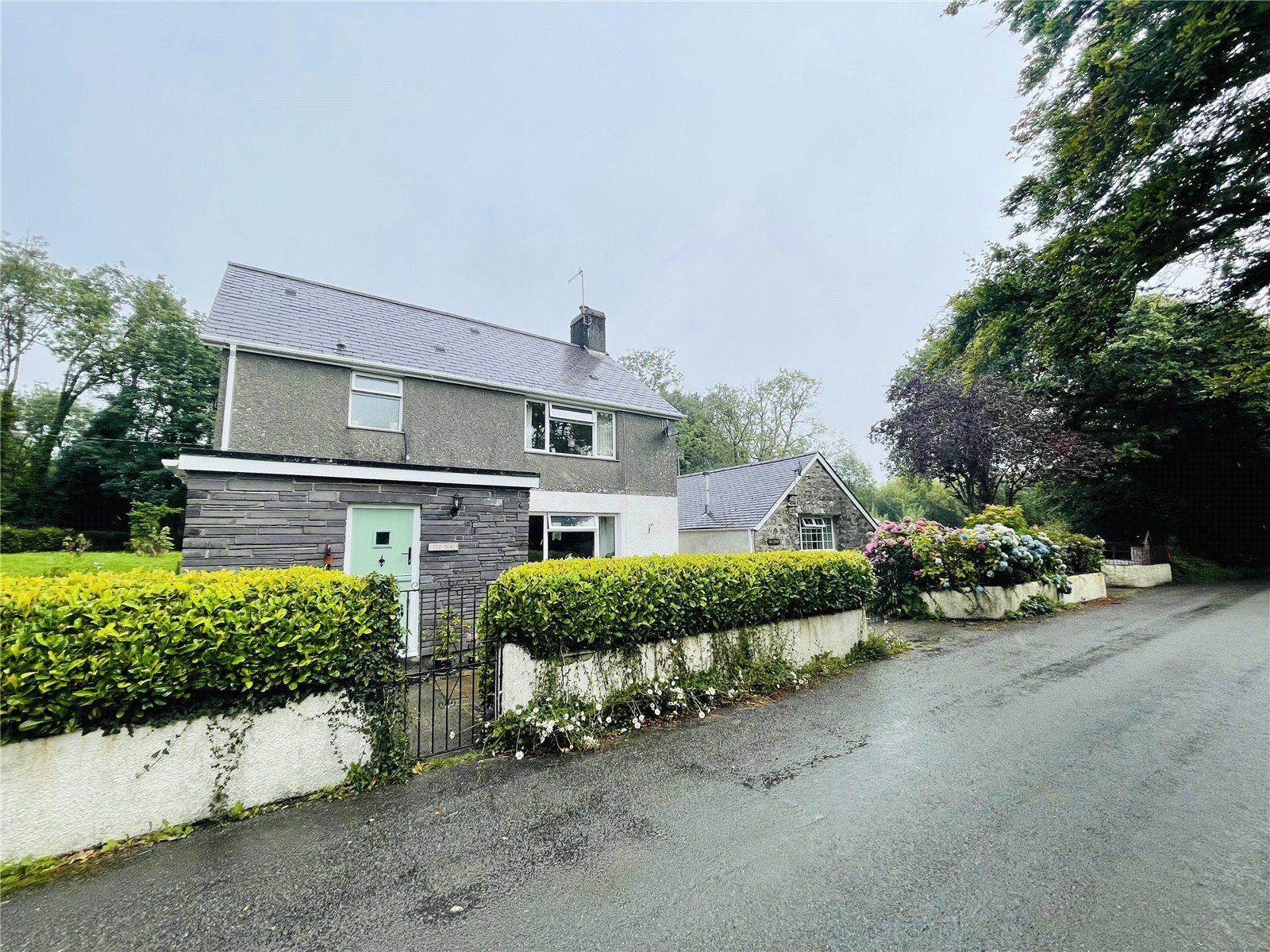 Period detached house, Criccieth