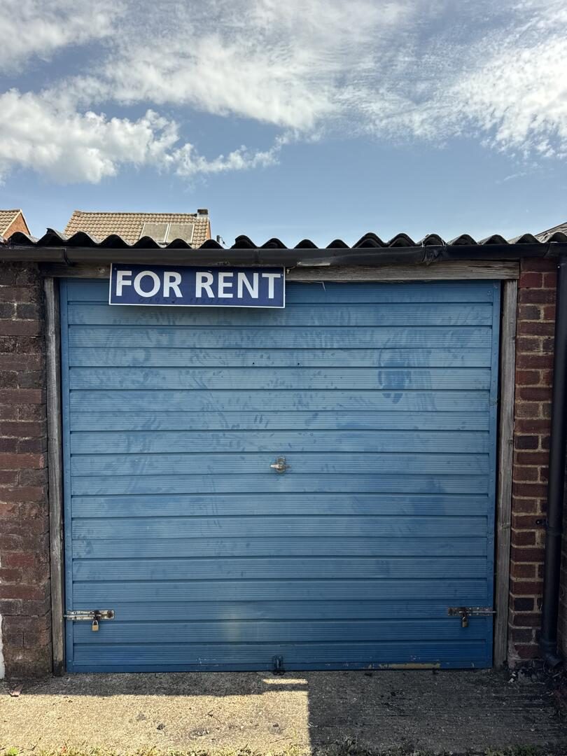 Garage at Churchill Crescent, Stanford-le-Hope