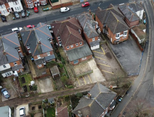 Parking on Morris Rd, SO15