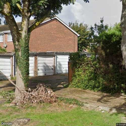 Garage to Rent in Waltham Cross, EN7