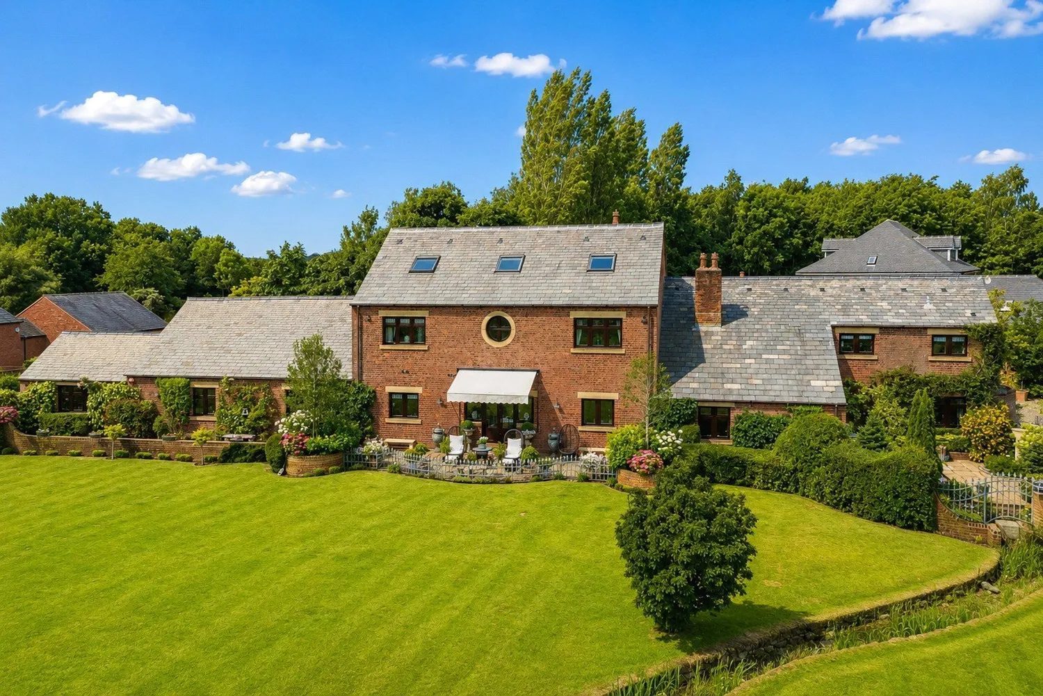 Wordsworth Hall, Rawcliffe Road, St M...