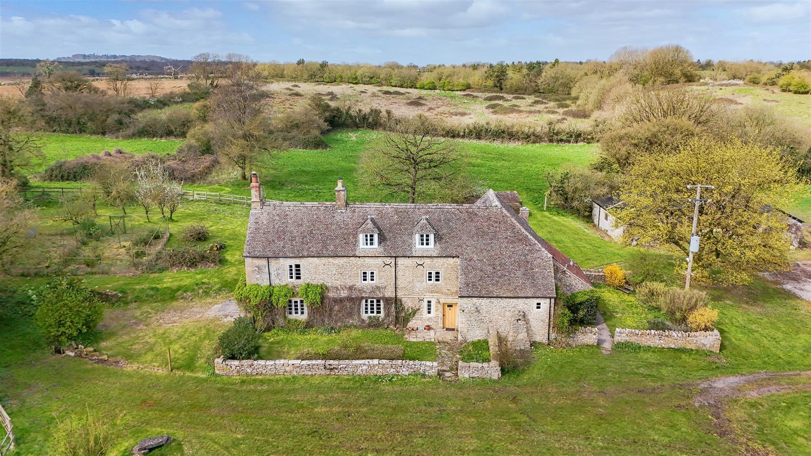 Frome: farmhouse with outbuildings
