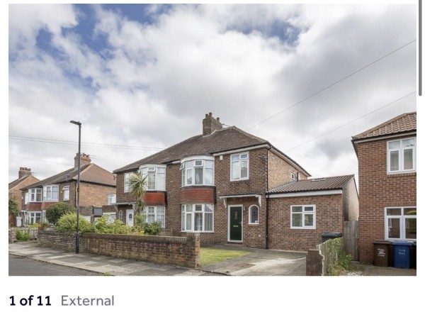 Parking on Ridgeway, NE4