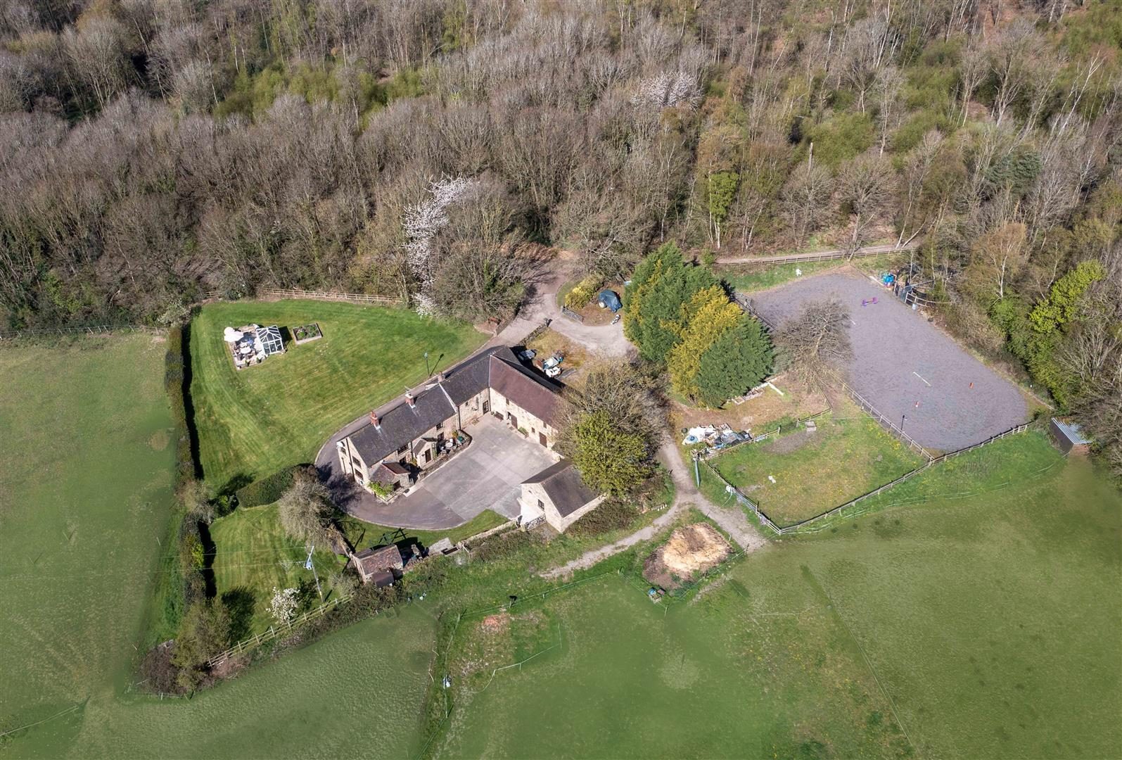 Monkwood Farm, Furnace Lane, Barlow, Dronfield, S18 7SY