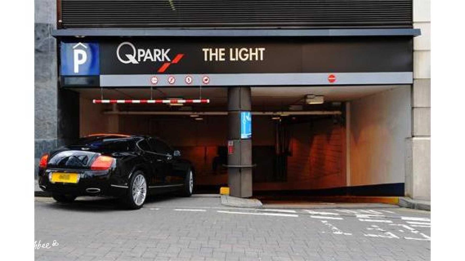 The Light Car Park Q-Park Leeds