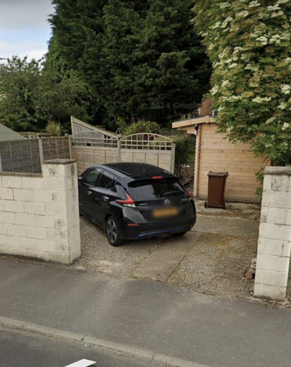Parking on Old Lane, LS11