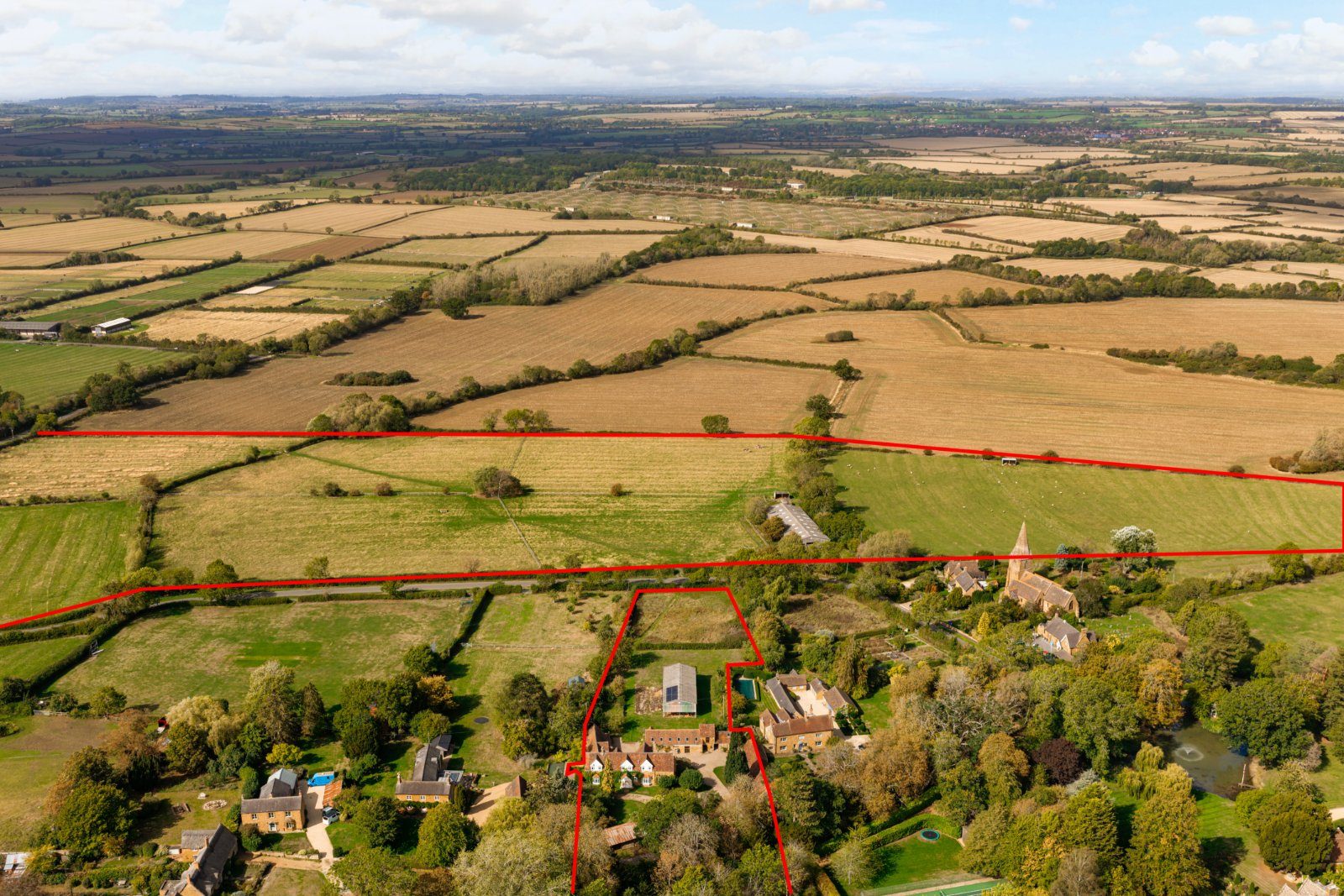 6 bedroom detached house for sale West End, Radway, Warwick, Warwickshire, CV35
