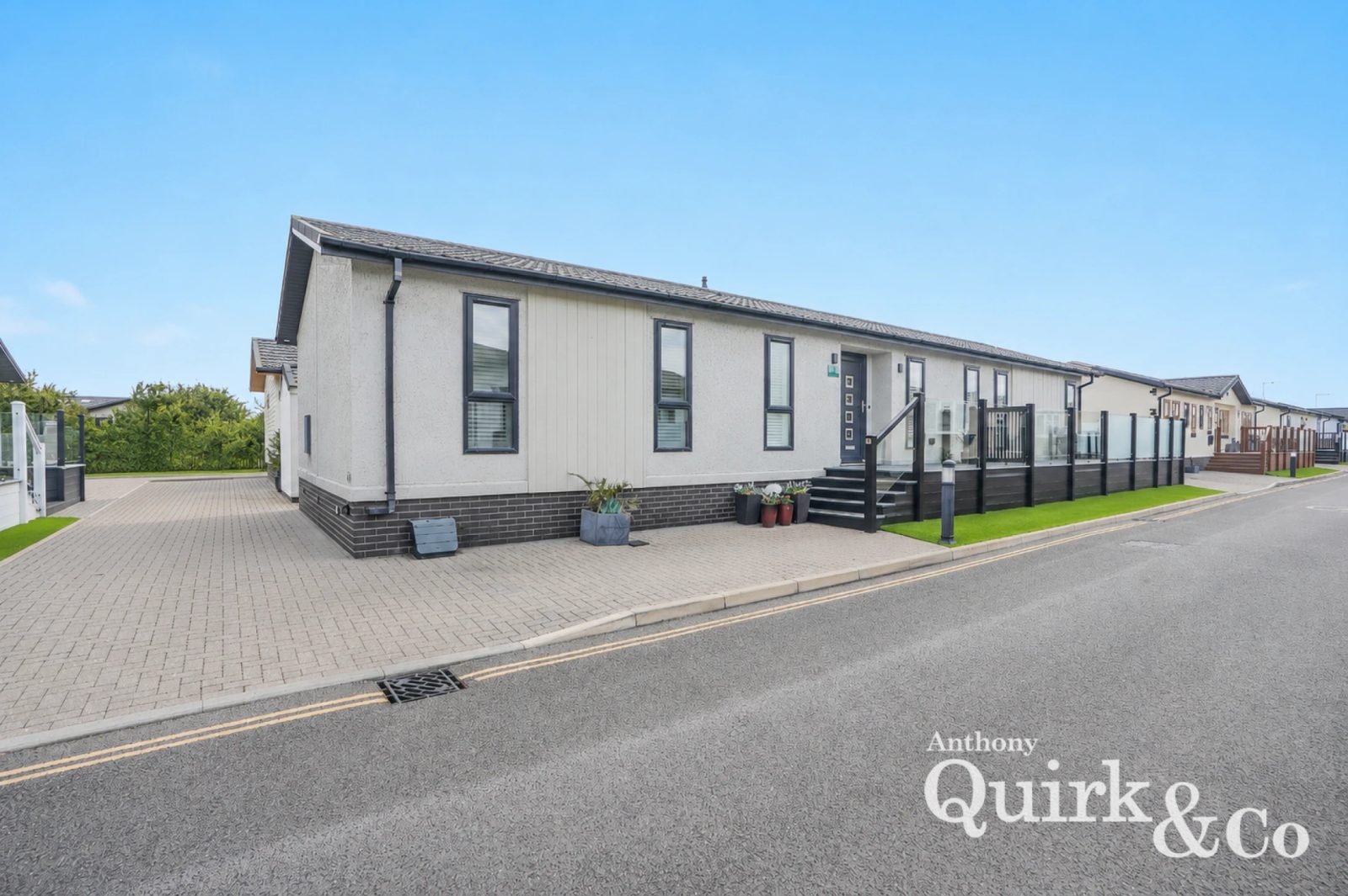 Beach Walk Road, Canvey Island, SS8