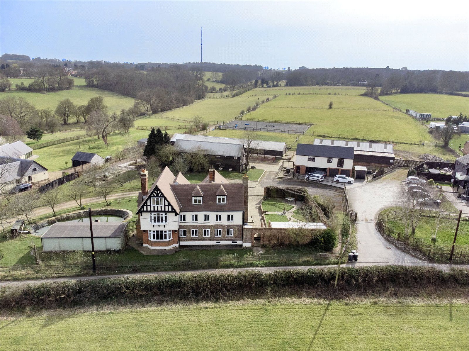 Equestrian Facility for sale with 6 bedrooms, Hatham Green Lane, Stansted