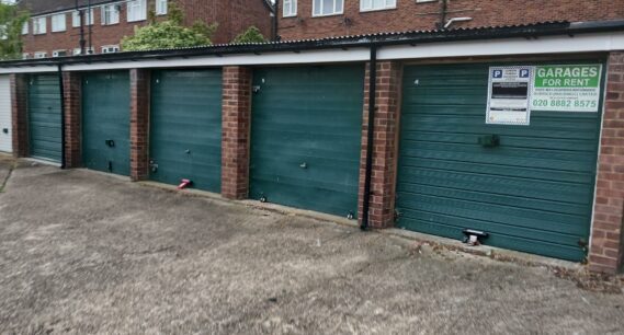 23-25 Carston Close