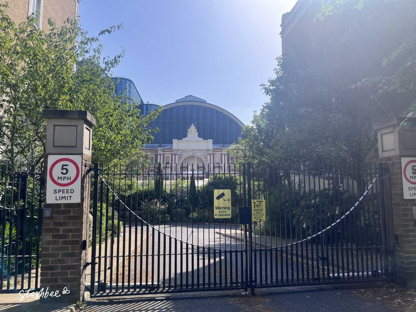 Parking Space to Rent in London, W14