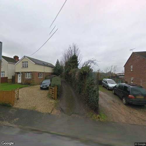Secure Lock-up Garage to Rent on Batchelors Barn Road, Andover