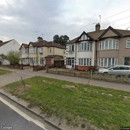 Parking Space to Rent in Westcliff-on-sea, SS0