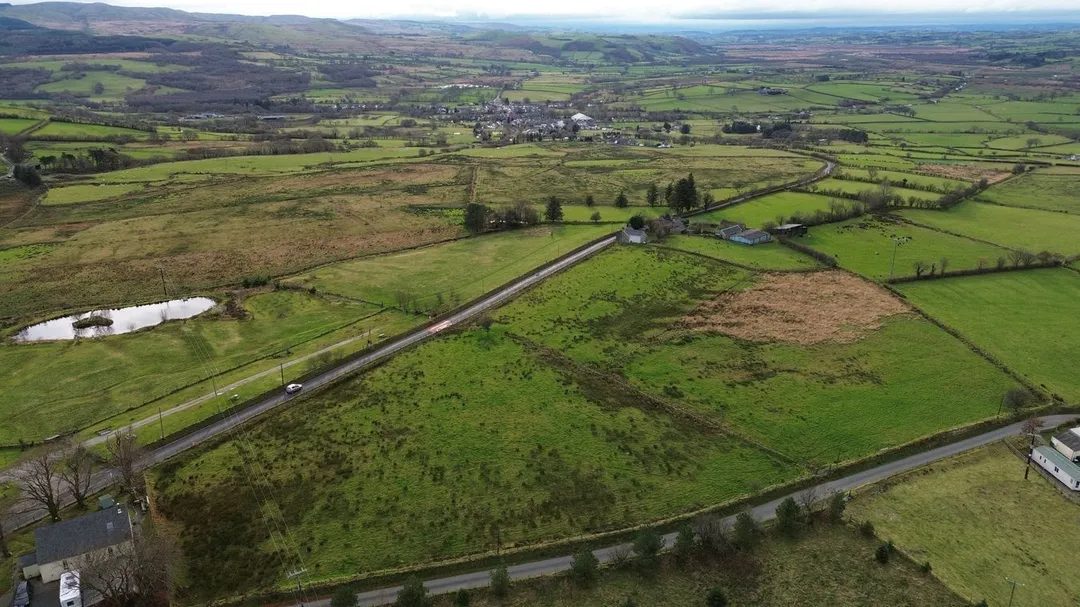 Land with paddocks in Ystrad Meurig