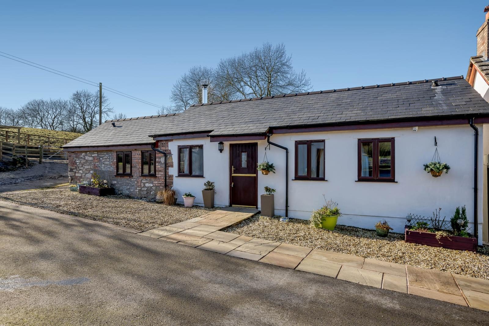 Glan Llyn Guest House