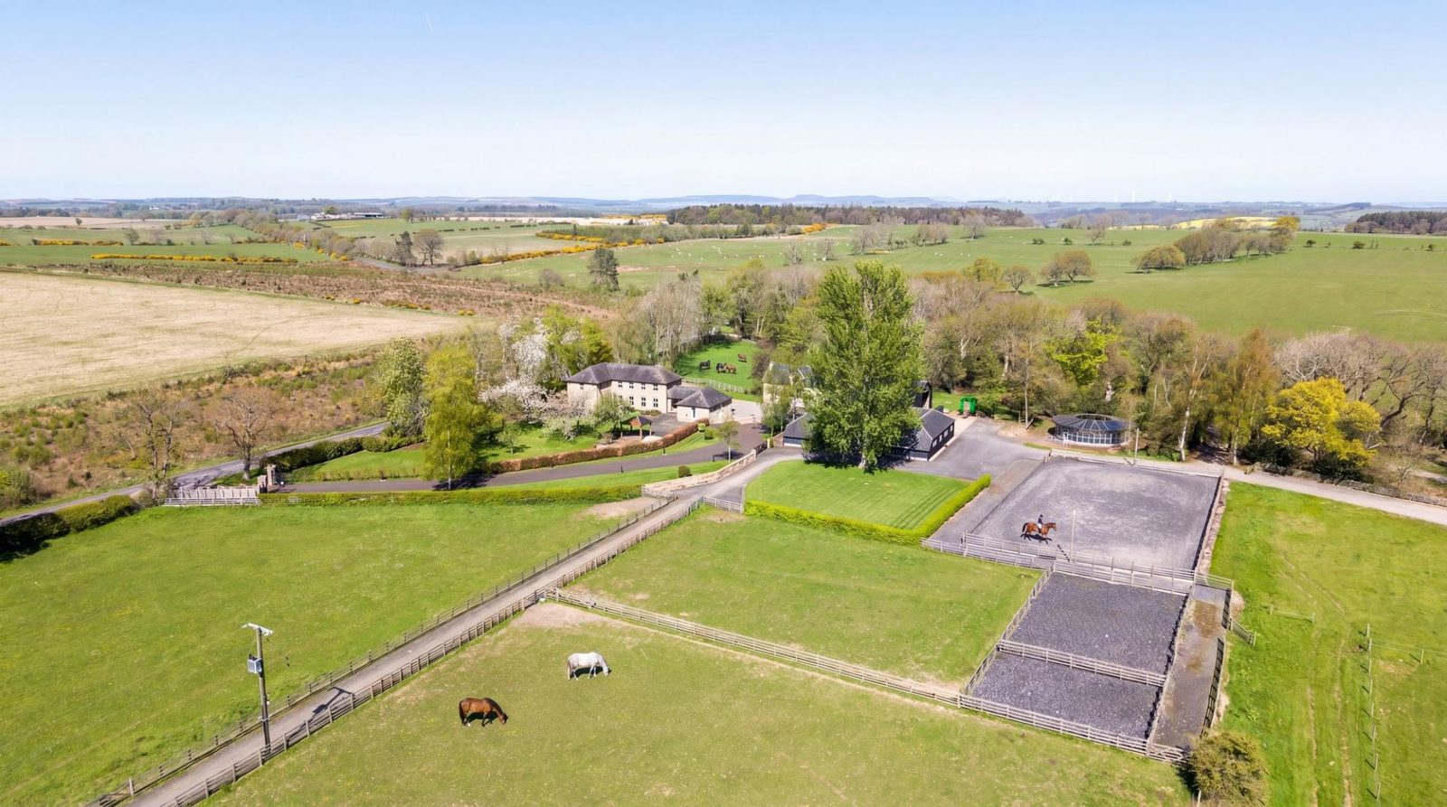 Detached House for sale with 4 bedrooms, East Thornton Farm, North Side
