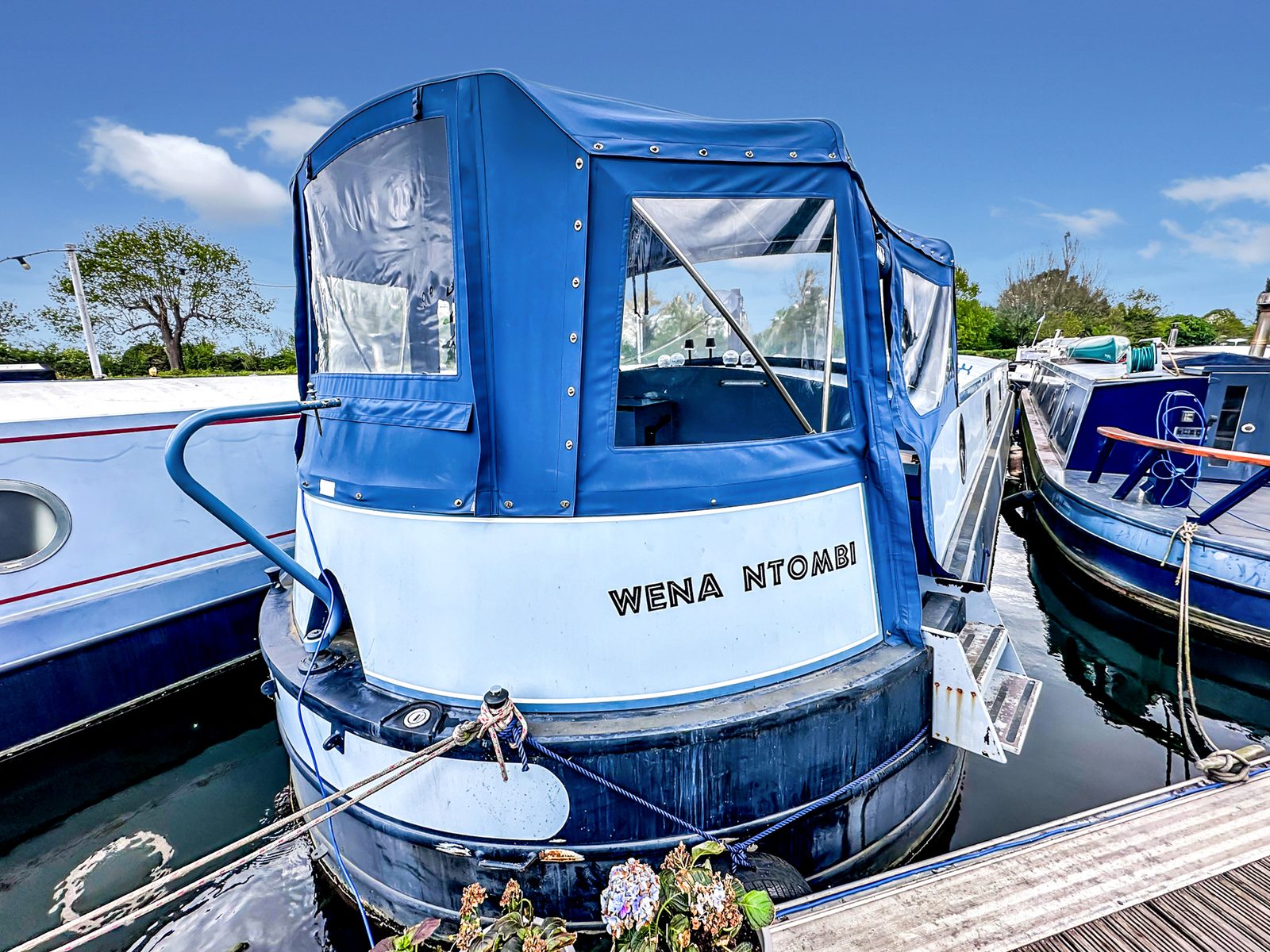 Harts Boatyard, Surbiton, KT6