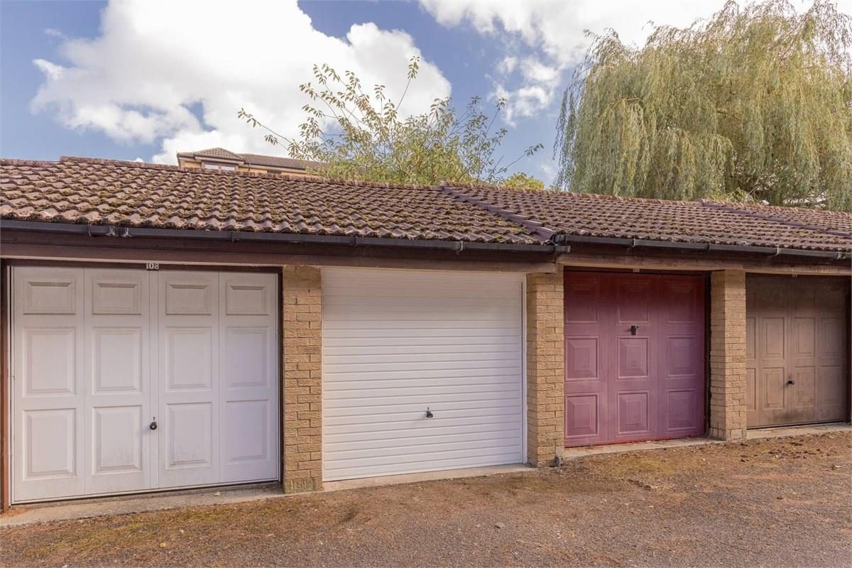 Lock-ups & car parking for sale in Warriston