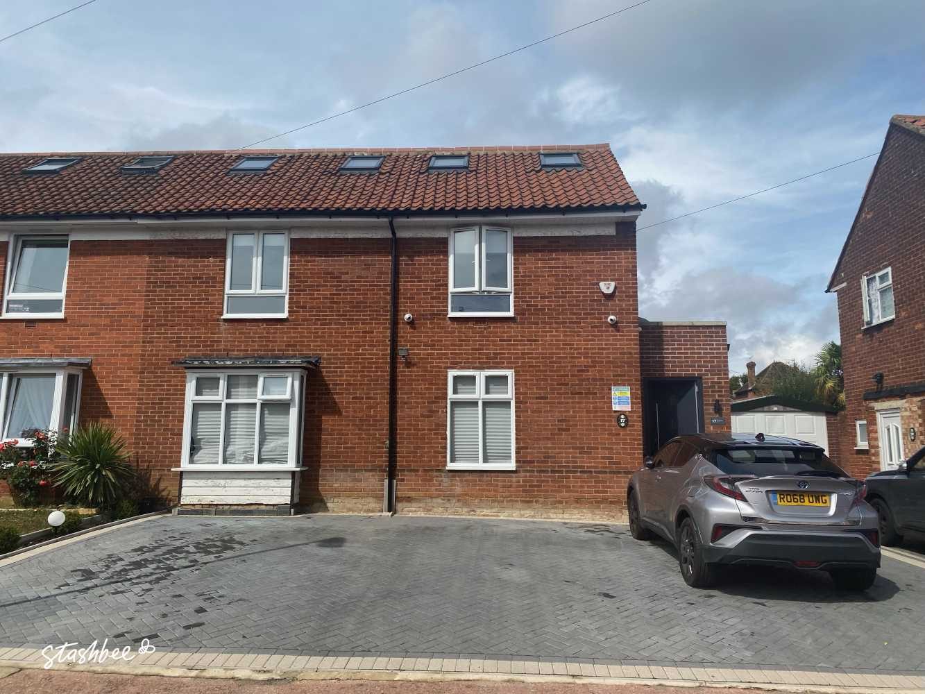 Parking Space to Rent in Stanmore, HA7