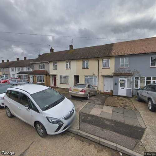 Parking Space to Rent in Romford, RM3