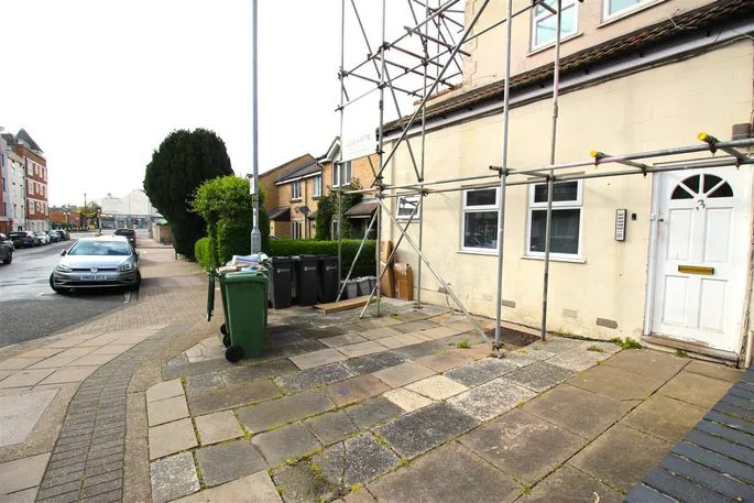 Granada Road