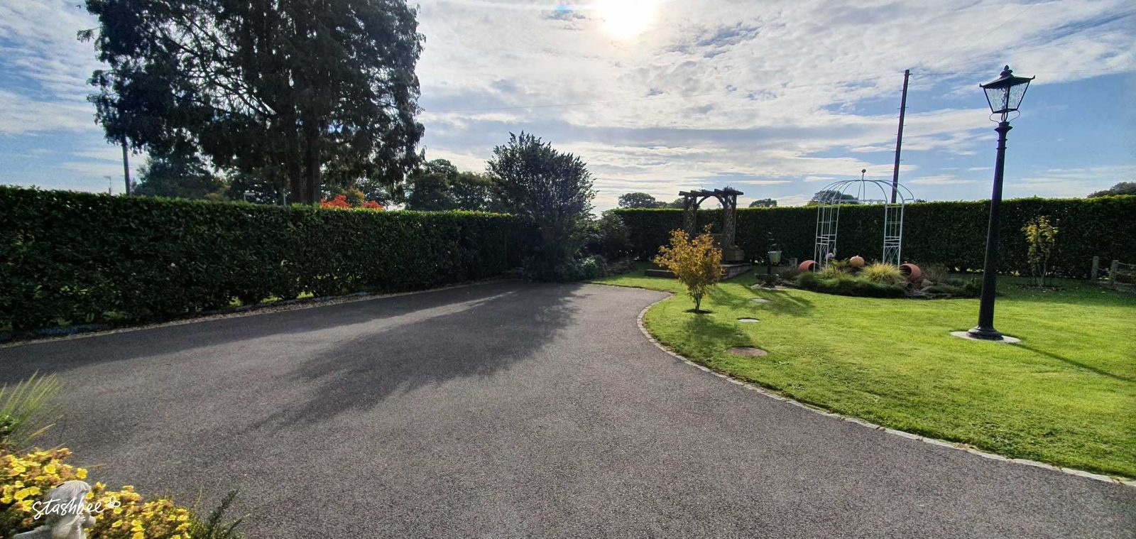 Parking Space to Rent in Horley, RH6