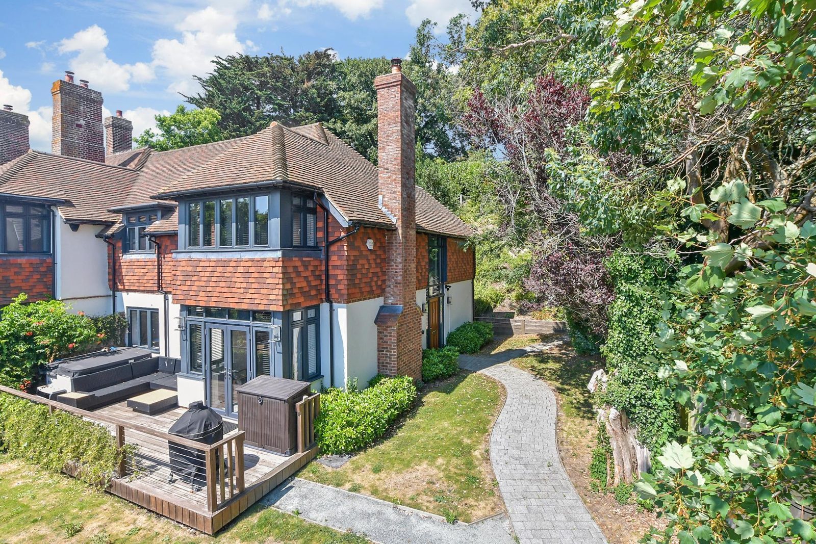 End of Terrace House for sale with 4 bedrooms, Cannongate Road, Hythe